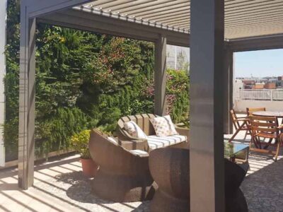  - Terrazza con giardino verticale