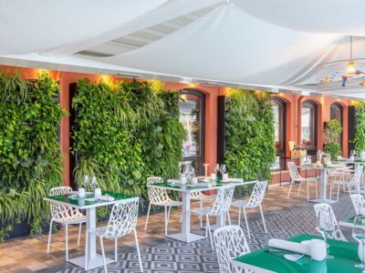 Giardino verticale interno - verde verticale interni - Ristorante La Grande Italia